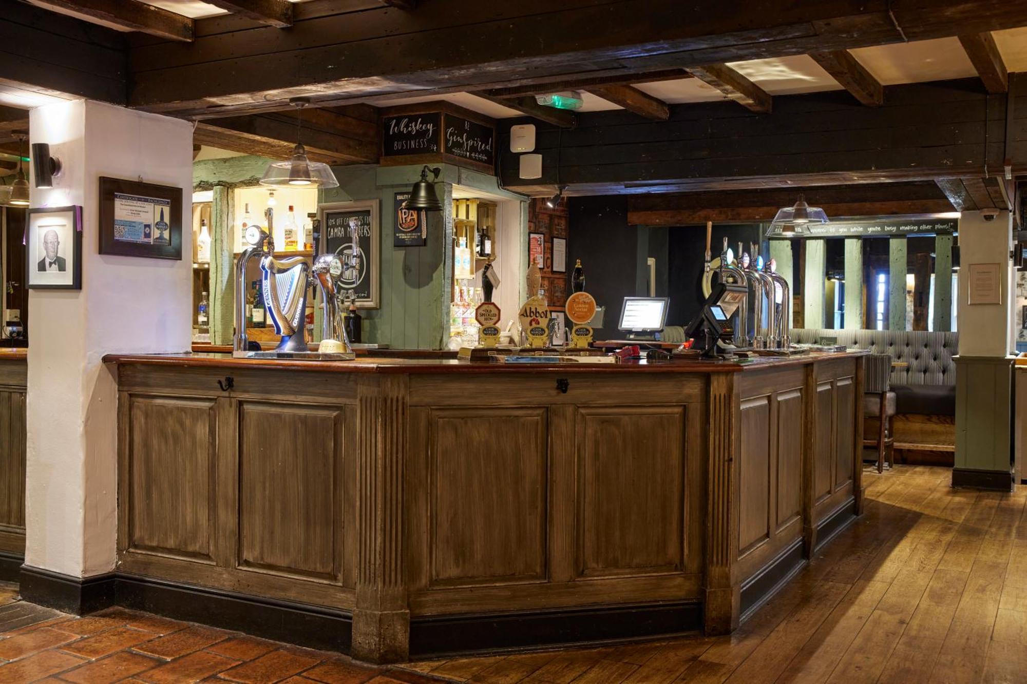 Crossroads By Chef & Brewer Collection Weedon Bec Exterior foto